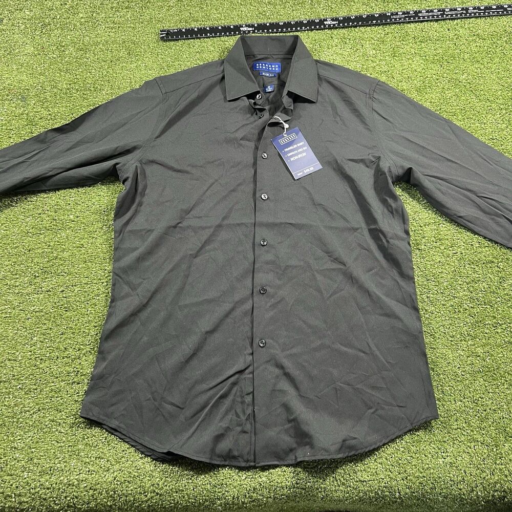 Bergamo New York Men's Traveler Performance Slip Fit Non-Iron Dress Shirt Size M